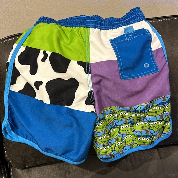 Disney toys story trunks - Picture 3 of 3